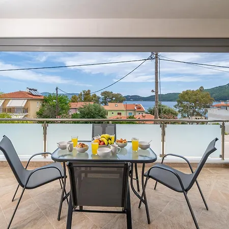 Nicolis Seaside Apartment