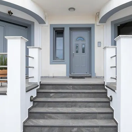 Nicolis Seaside Apartman